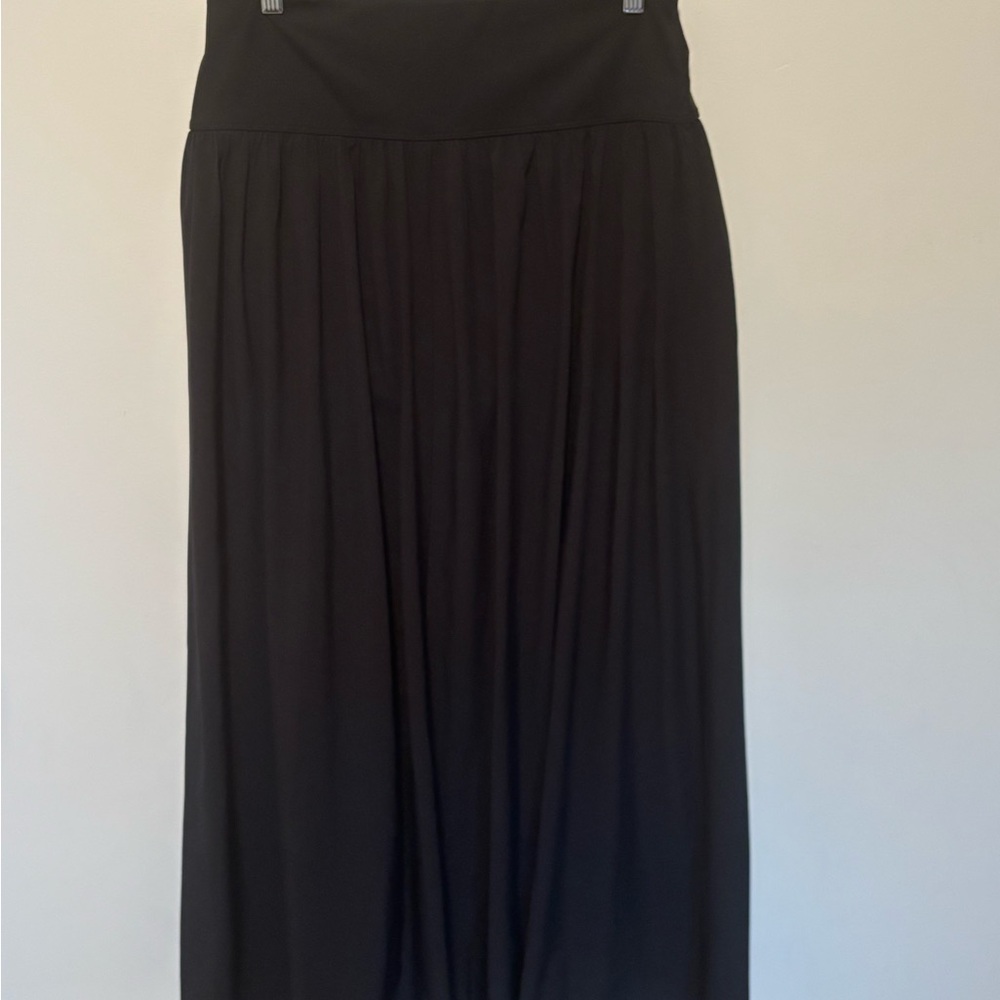 HALARA High-Waisted 2-in-1 Flowy Maxi Casual Skirt - Picture 5 of 6